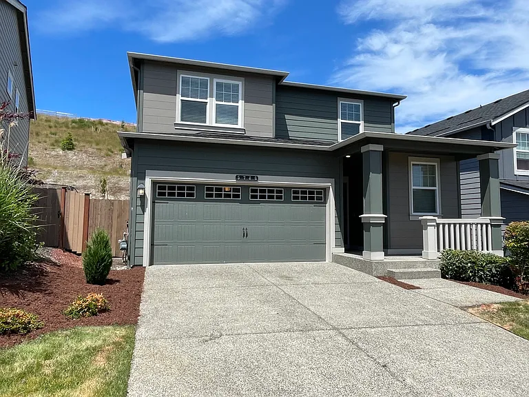 5746 Waverly Rd SW — Photo 2