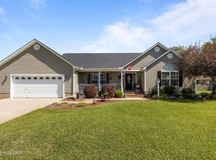 106 Casey Ln, Newport, NC 28570