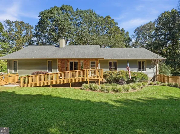 6088 Circle Of Light Dr, Gainesville, GA 30506