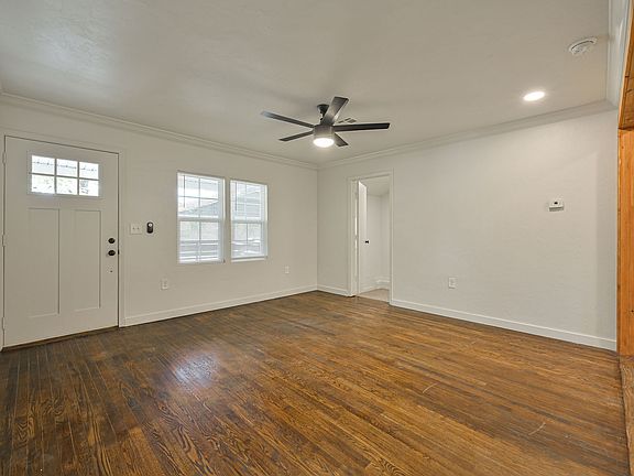 5th image of 1125 SW 47th St