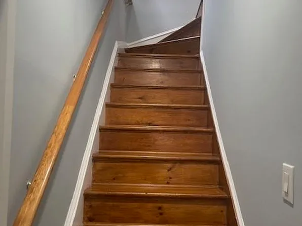 14 Meadow Street image 25 of 49