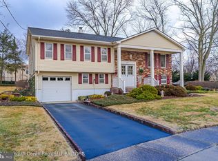 7 Brunswick Cir, Howell, NJ 07731