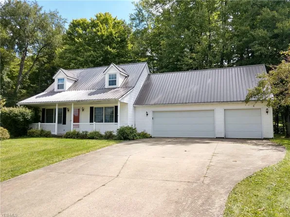 448 Robin St, Apple Creek, OH 44606