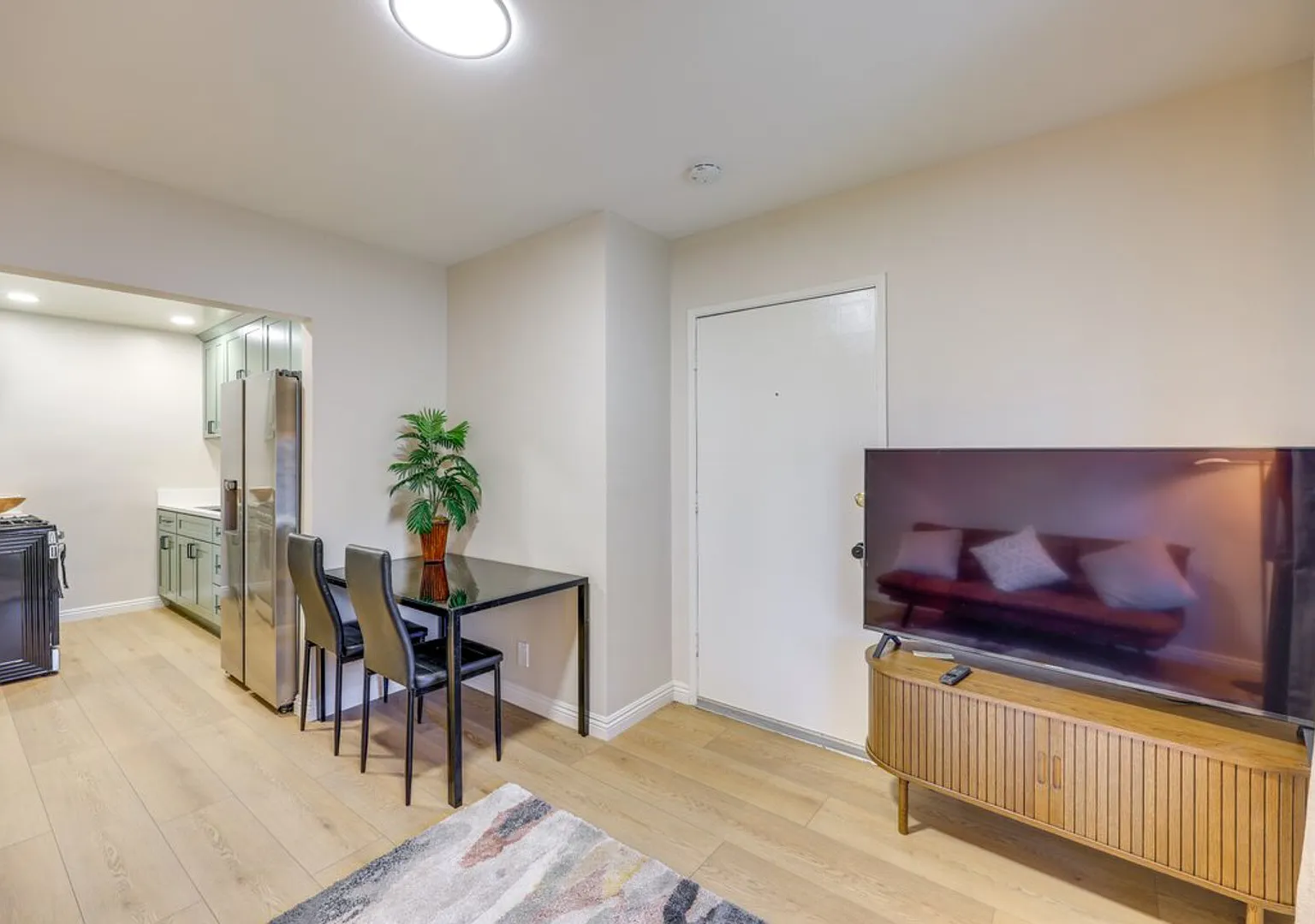 1 Mi to LLUMC! Loma Linda Home w/ Shared Patio — Photo 2