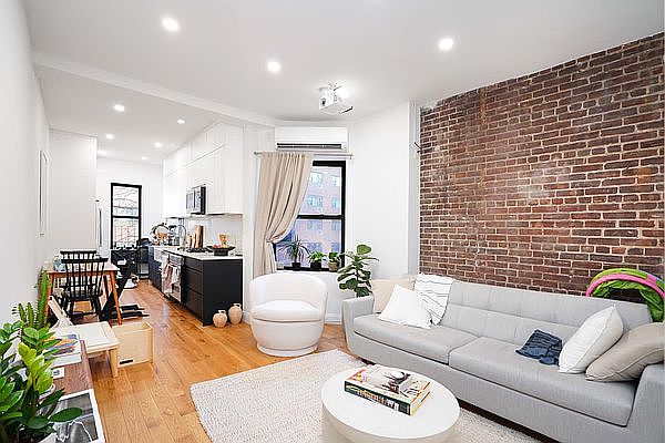 1st image of 427 W 154th St #33