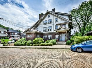 5922 Nicholson St, Pittsburgh, PA 15217