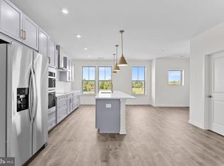 19717 Misty Moss Sq #1, Ashburn, VA 20147