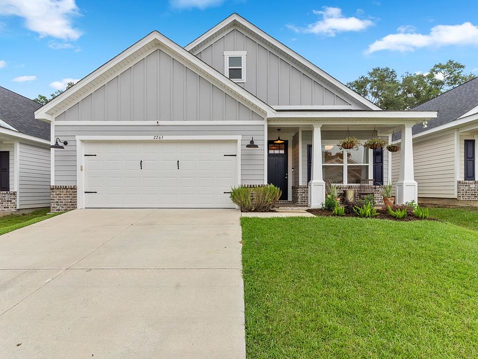 1st image of 2265 Lexington Parc Dr