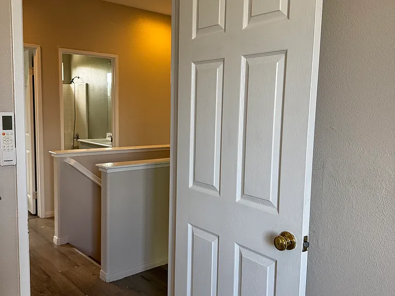 13225 Acacia Ave — Photo 10
