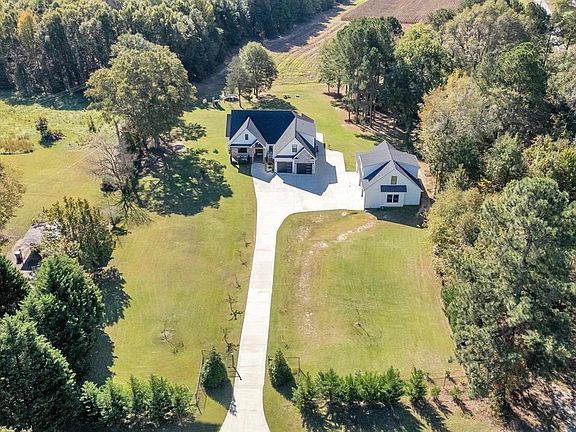 2nd image of 3006 Old Furnace Rd