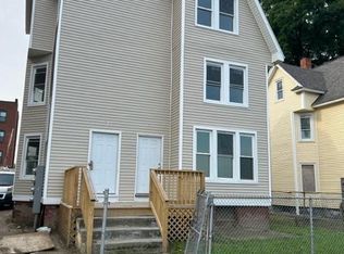 17 Greenwich St #3, Springfield, MA 01107