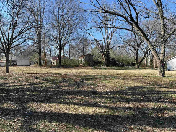 219 Tennyson Ave, Dyersburg, TN 38024