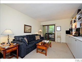 5th image of 708 Constitution Dr