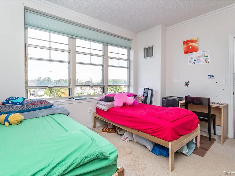 300 Mamaroneck Ave #632 — Photo 8