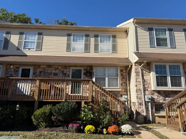 7925 Ridge Ave Unit 45, Philadelphia, PA 19128