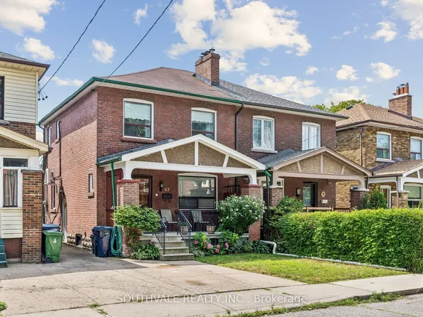 67 Kings Park Blvd, Toronto, ON M4J 2B9