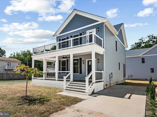 700 Taggart St, Colonial Beach, VA 22443