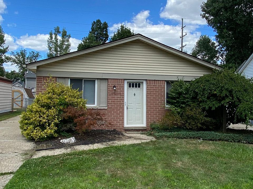 1st image of 33632 Beechwood St