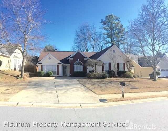 1st image of 2810 Camelot Woods Dr