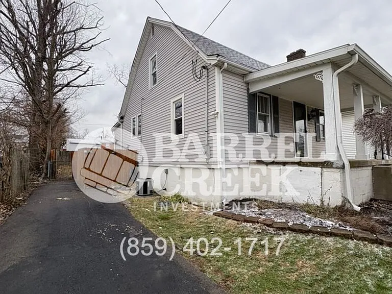 309 Richmond Ave — Photo 14