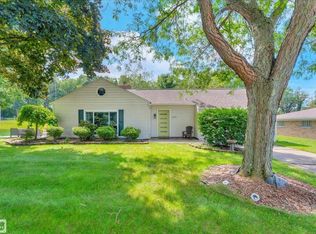 4175 Crocus Rd, Waterford, MI 48328