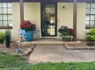 107 Graham Ave, Tuscumbia, AL 35674