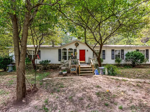 1734 E 555th Road, Brighton, MO 65617