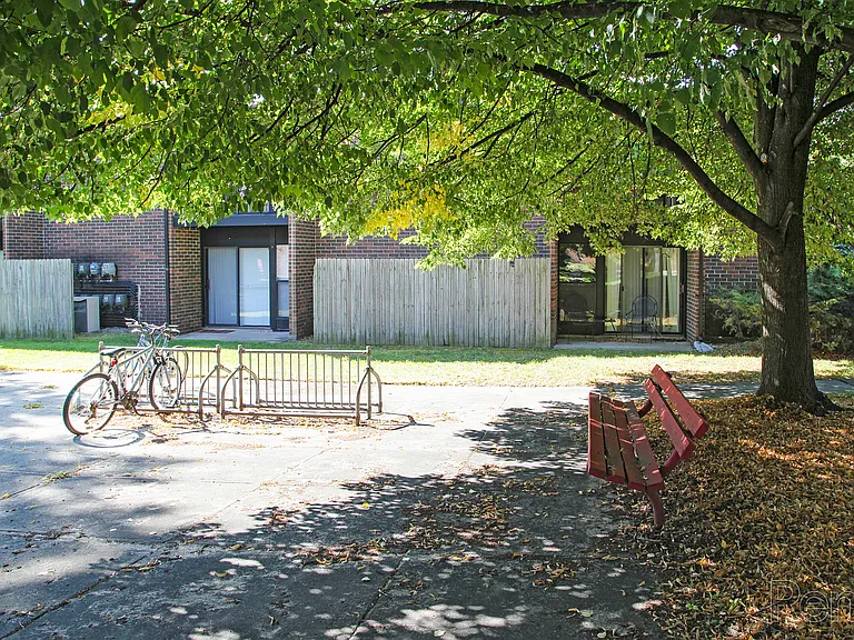 LaFonda Apartments — Photo 38