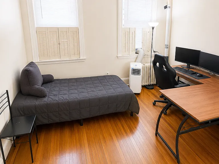34 Anderson St #1 — Photo 1