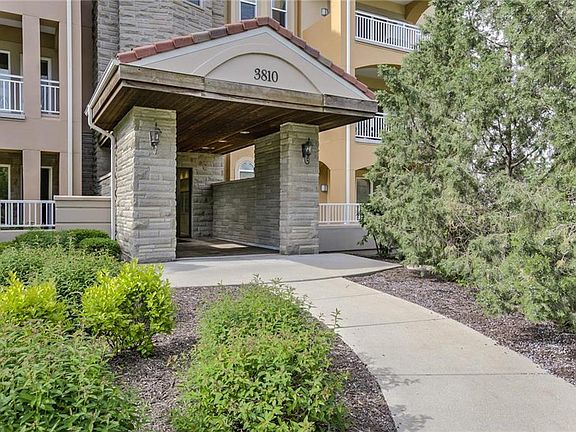 5th image of 3810 N Mulberry 204 Dr Unit 204