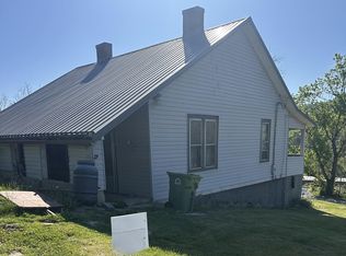 210 N Ford St, Pennington Gap, VA 24277