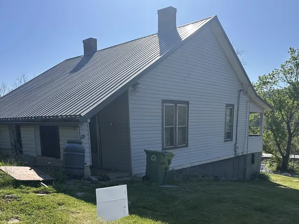 210 N Ford St, Pennington Gap, VA 24277
