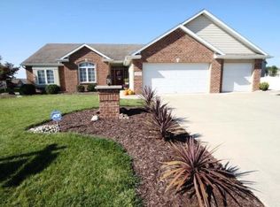 13211 Vitiano Ct, Fort Wayne, IN 46845