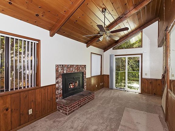 3rd image of 282 Delle Dr