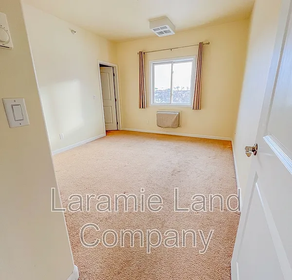 1157 N 17th St — Photo 5