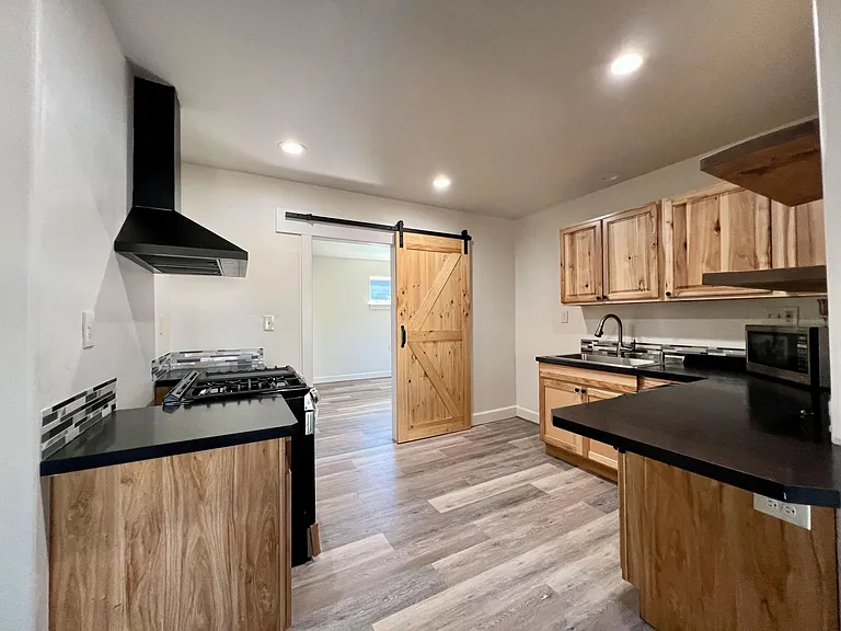 61555 NE Alstrup Rd — Photo 10