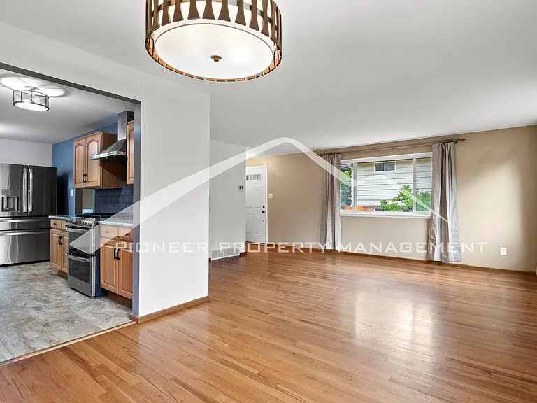 1024 Pike Dr — Photo 5