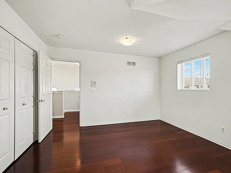 4304 Gateway Cir — Photo 18