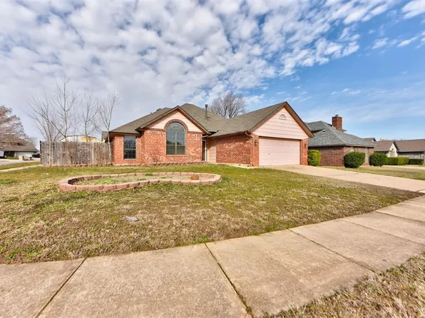 8125 Jason Dr, Oklahoma City, OK 73135