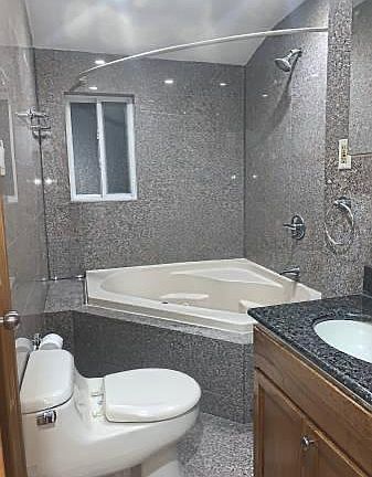 3rd image of 135-11 117th St