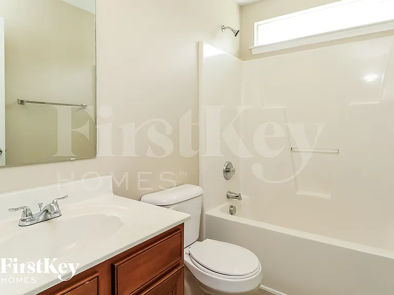 8019 Bushy Creek Dr — Photo 13