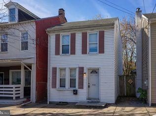 238 S 4th St, Columbia, PA 17512