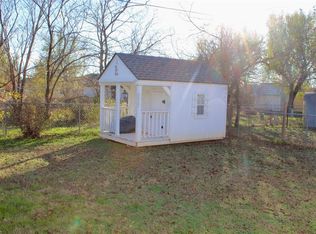 2109 W Oklahoma Ave, Guthrie, OK 73044