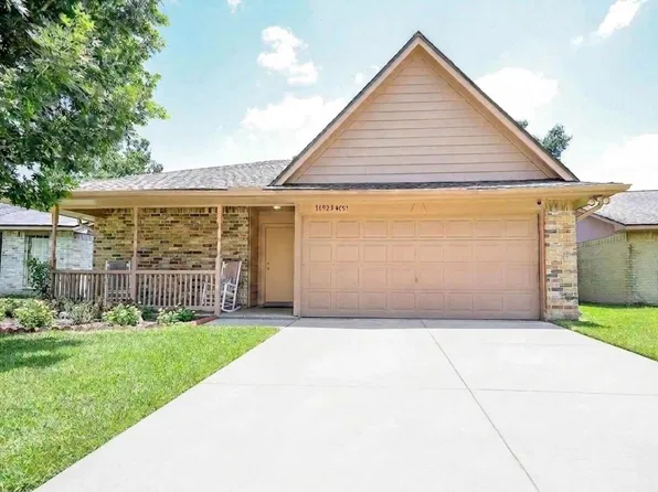 16923 Enchanted Cir W, Sugar Land, TX 77498
