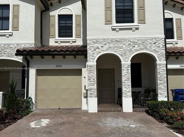 24702 SW 119th Ct, Homestead, FL 33032