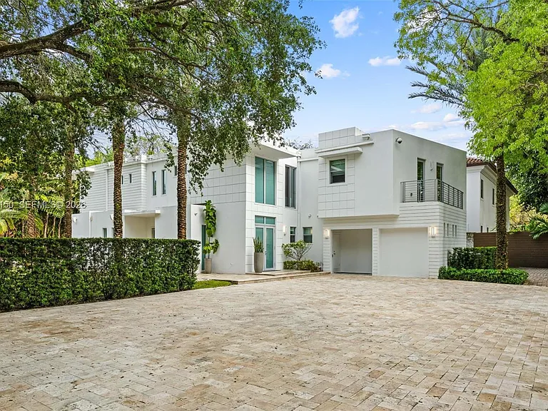 3917 S Le Jeune Rd — Photo 99