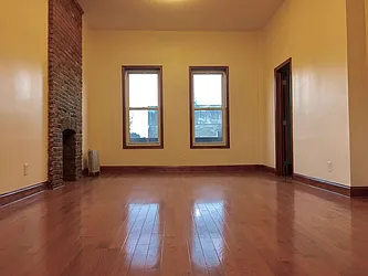 Rented by Lang Realty LLC