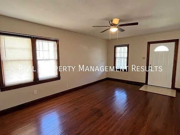 3rd image of 627 S Rotherwood Ave