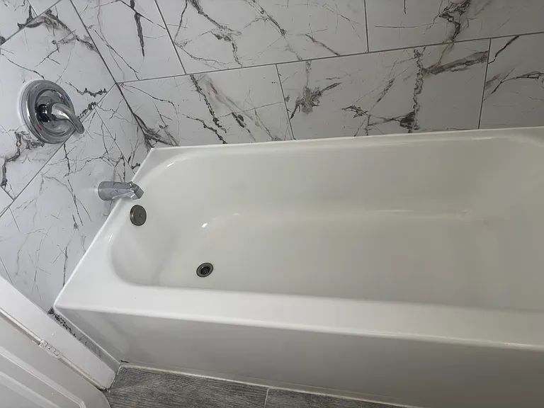 1302 Carol St #2B — Photo 6