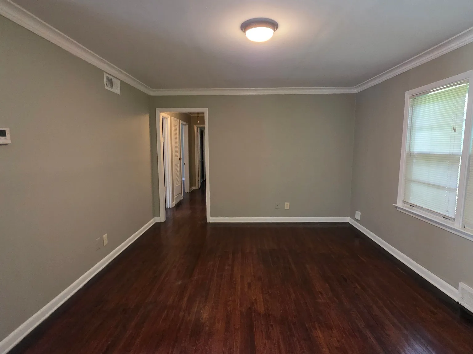 3-Bedroom Home with Bonus Den, Enclosed Porch & Fenced Backyard — Photo 2